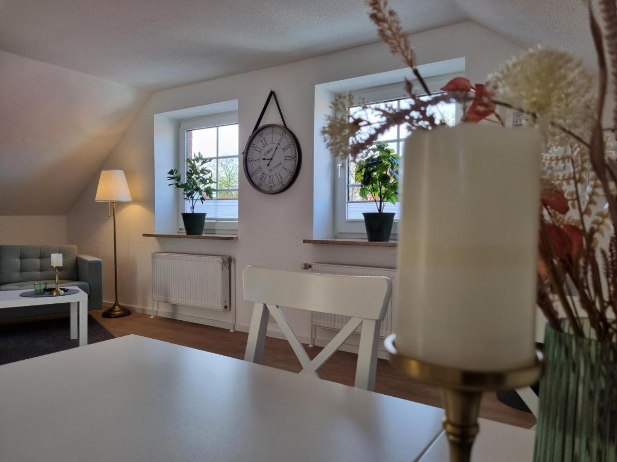 Ferienwohnungen Springer In Schoenefeld Ot Grossziethen Div Apartments Fuer Bis Zu 6 Personen Exterior foto