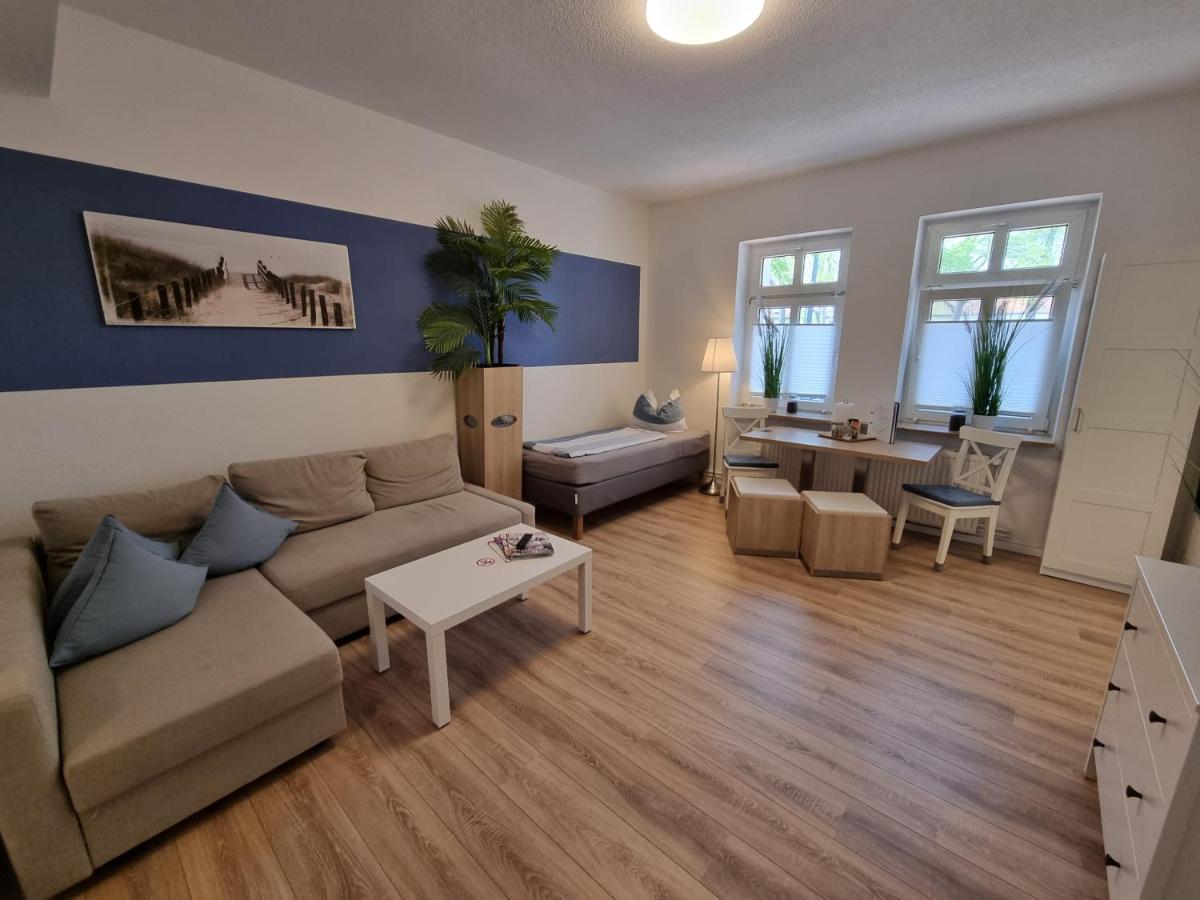 Ferienwohnungen Springer In Schoenefeld Ot Grossziethen Div Apartments Fuer Bis Zu 6 Personen Exterior foto