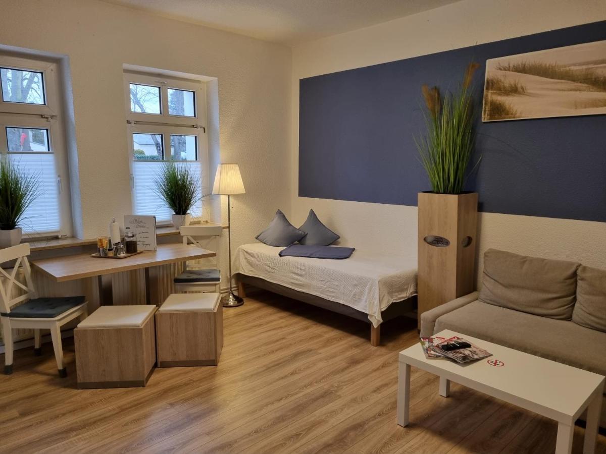 Ferienwohnungen Springer In Schoenefeld Ot Grossziethen Div Apartments Fuer Bis Zu 6 Personen Exterior foto
